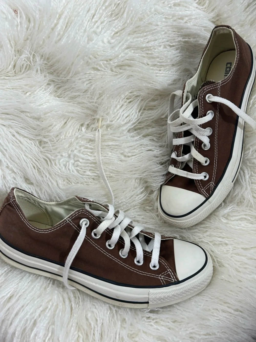 Converse Chuck Taylor All Star Chocolate Brown Sneakers Size 7 - Picture 2 of 5